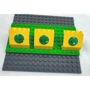 3 X LEGO Yellow Panel 4 x 3 x 3 w/ Porthole Window 6442, 6441, 6560 Sub #30080